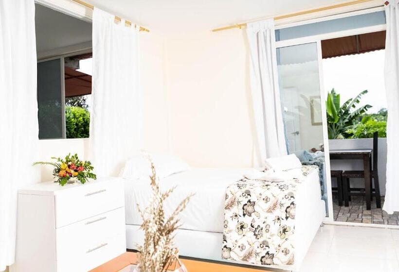 デラックスの4人部屋, Finca Hotel La Quinta De Torrione