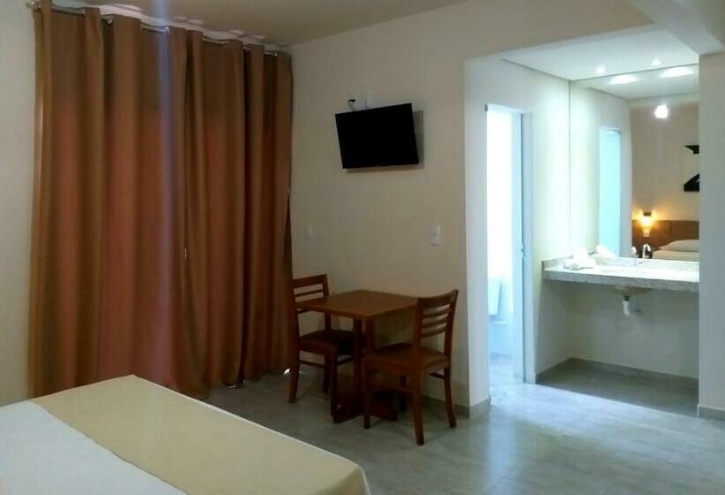 패밀리 룸, Cambraia