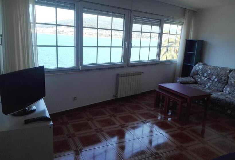 ベーシックルーム, Corcubión Playa De Quenxe