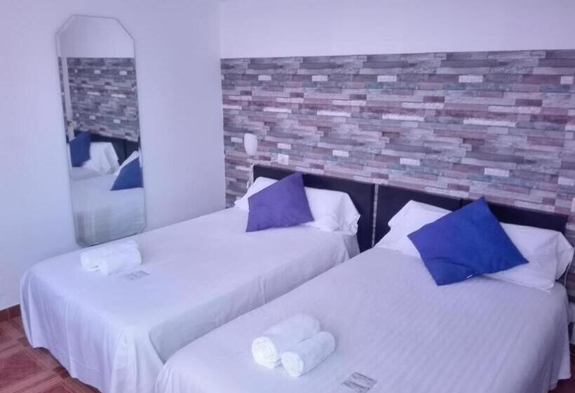 Номер Economy, Corcubión Playa De Quenxe