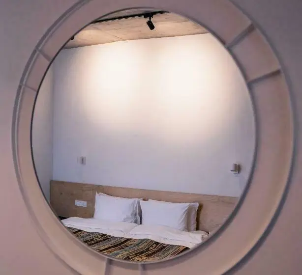 اتاق لوکس, Dilijani Tun Hotel & Restaurant