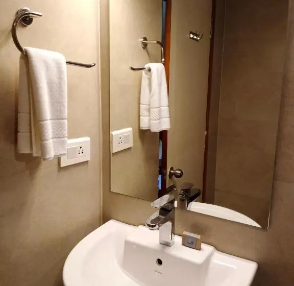 Quarto deluxe, Geo