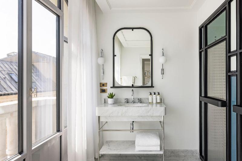 プレミアムルーム, Kimpton St Honoré Paris, an Ihg Hotel