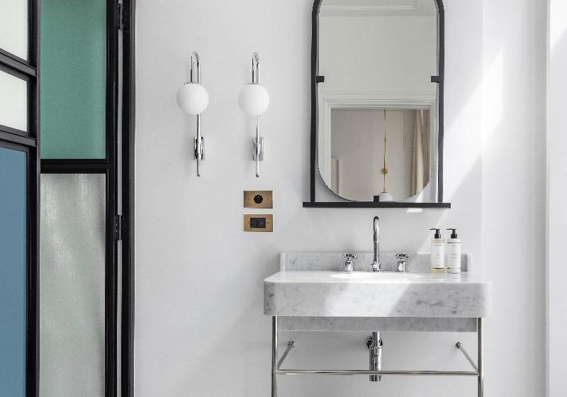 スタンダードルーム, Kimpton St Honoré Paris, an Ihg Hotel