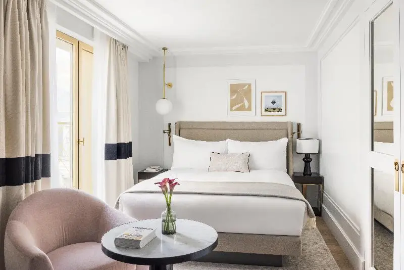 スタンダードルーム, Kimpton St Honoré Paris, an Ihg Hotel