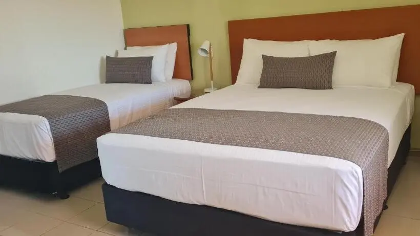 デラックスルーム, Vitina Studio Motel