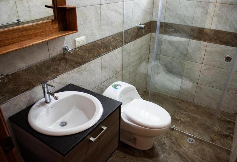 اتاق استاندارد چهار تخته, Imperial Zumbahua