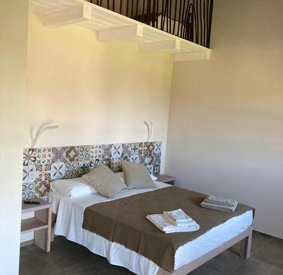 Номер Стандарт Вид на Море, Alelca Domo