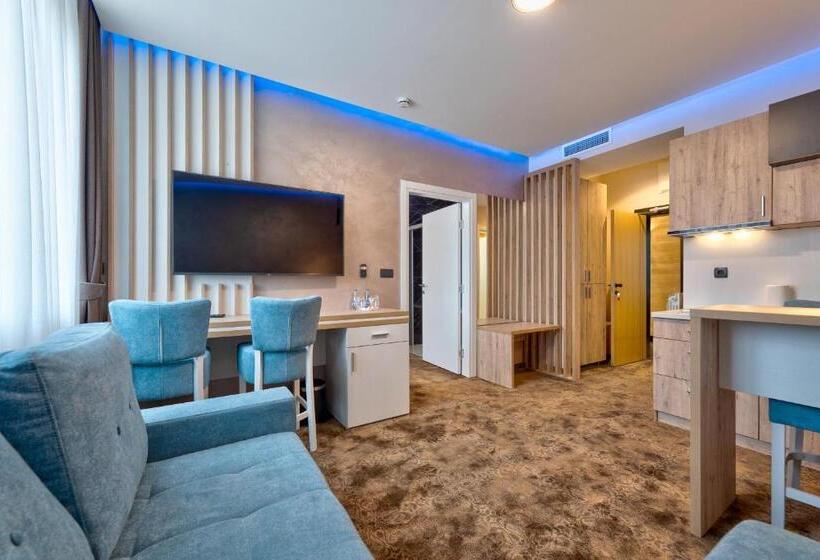 آپارتمان لوکس 1 خوابه, Aria