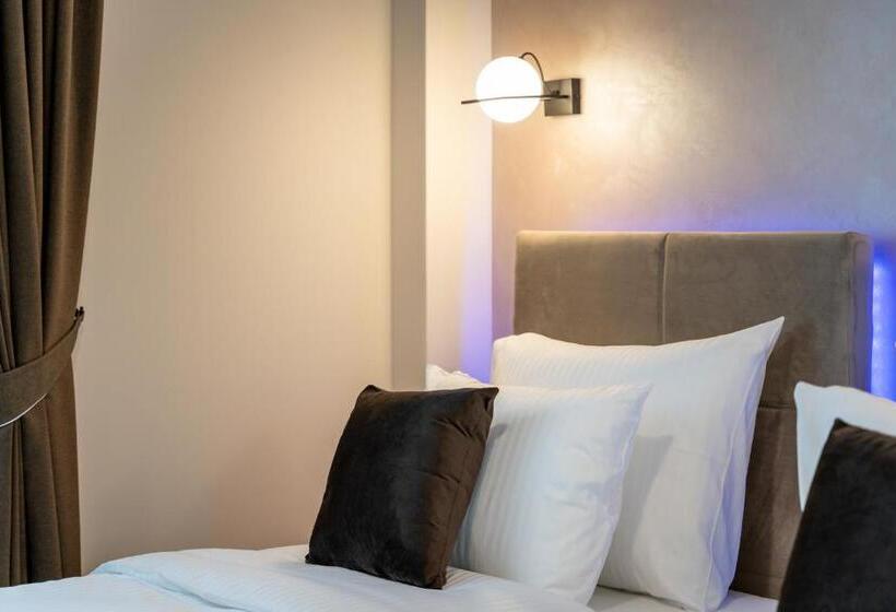 آپارتمان لوکس 1 خوابه, Aria