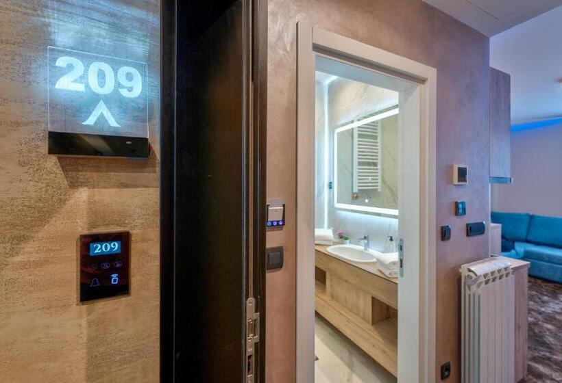 آپارتمان لوکس 1 خوابه, Aria