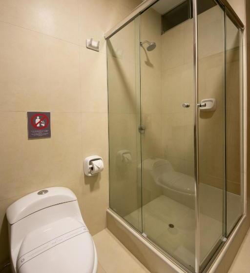 سوییت جونیور, Es Paraiso Piura