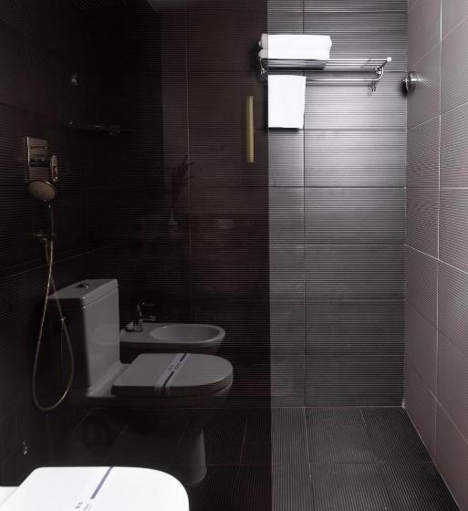 اتاق لوکس با چشم‌انداز دریا, Marine Residence
