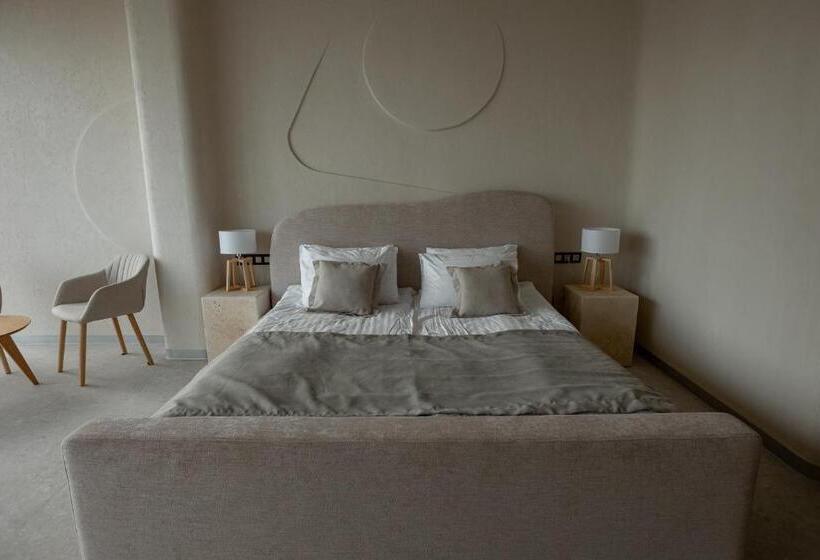 اتاق لوکس, Marine Residence