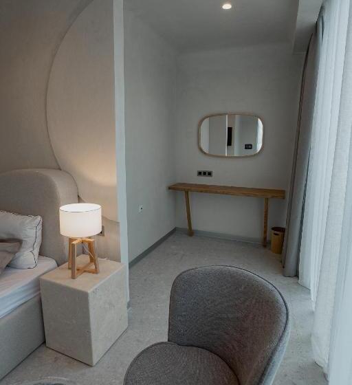 اتاق استاندارد با چشمانداز دریا, Marine Residence