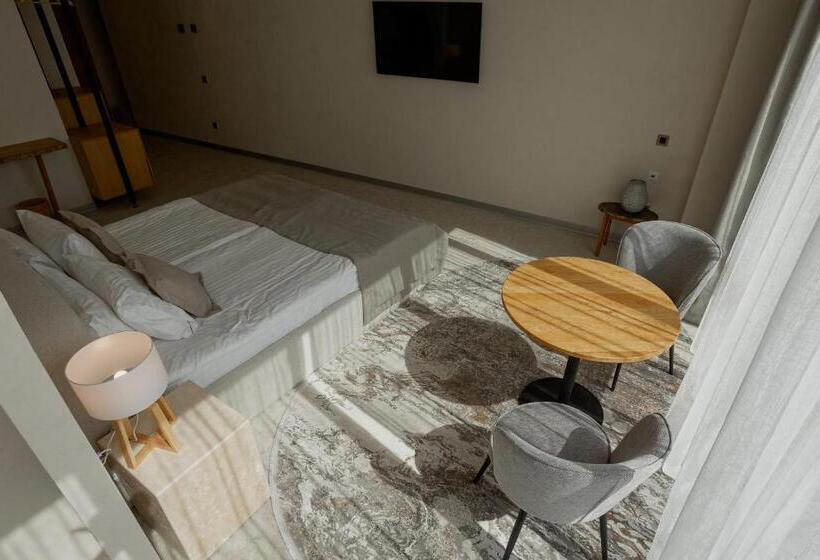 اتاق استاندارد با چشمانداز دریا, Marine Residence