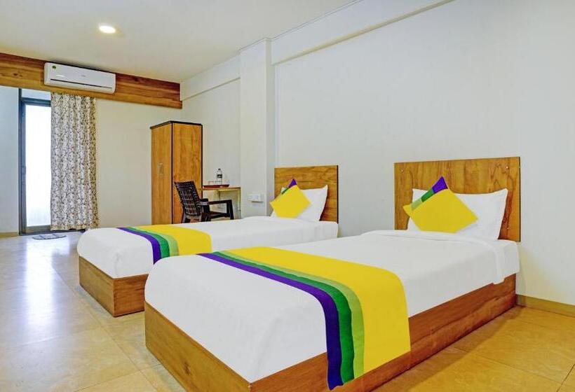 Номер Стандарт, Itsy Hotels Oasis Pride