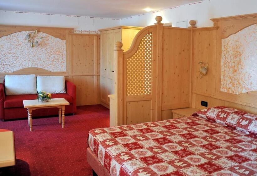 سوییت جونیور, Al Posta Hotel 1899