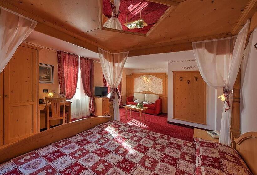 سوییت جونیور, Al Posta Hotel 1899