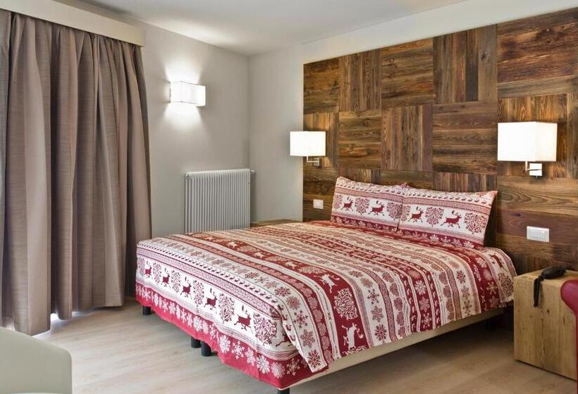 Семейный Номер Deluxe, Delle Alpi