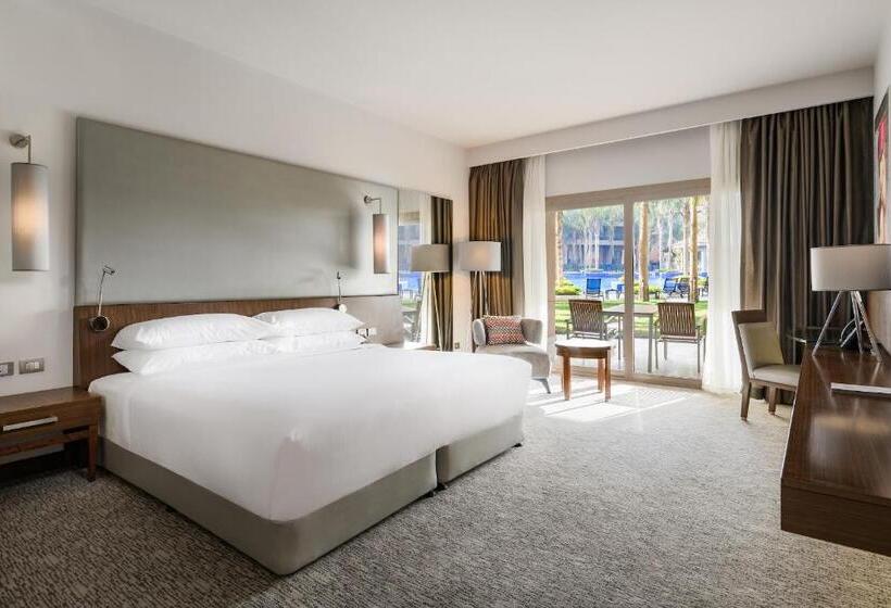 اتاق لوکس, Dusit Thani Lakeview Cairo