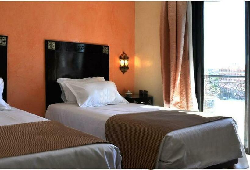 Quarto Quádruplo Standard, Mont Gueliz