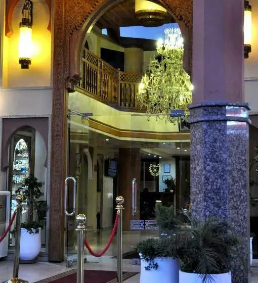 اتاق استاندارد سه نفره, Mont Gueliz