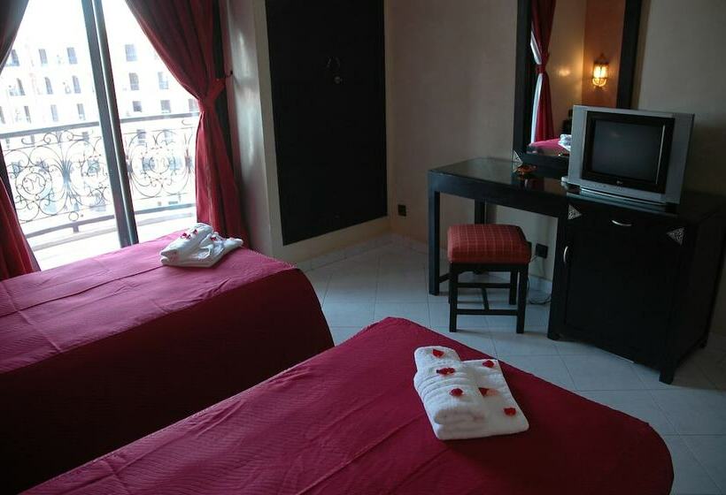 Quarto Triplo Standart, Mont Gueliz