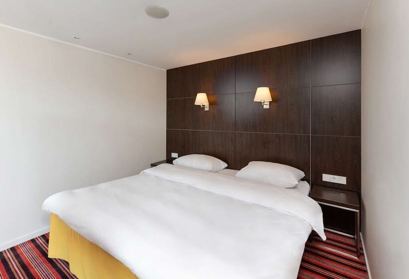 سوییت جونیور, Park Inn By Radisson Meriton Conference & Spa Hotel Tallinn