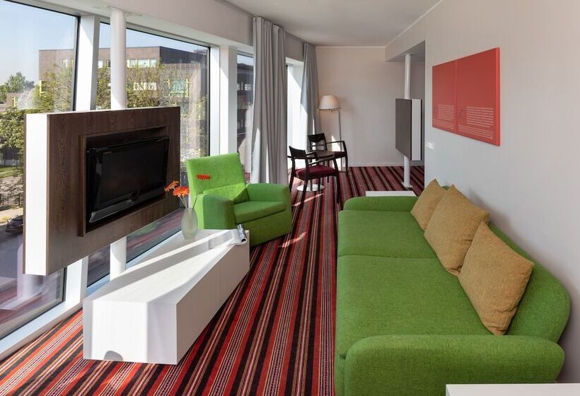 سوییت جونیور, Park Inn By Radisson Meriton Conference & Spa Hotel Tallinn