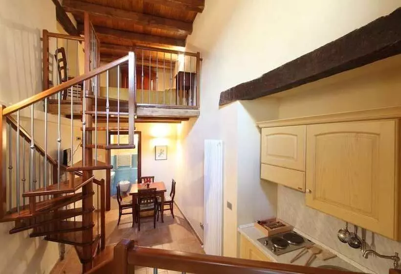 スタンダードスタジオ, Residence Borgo Da Mare