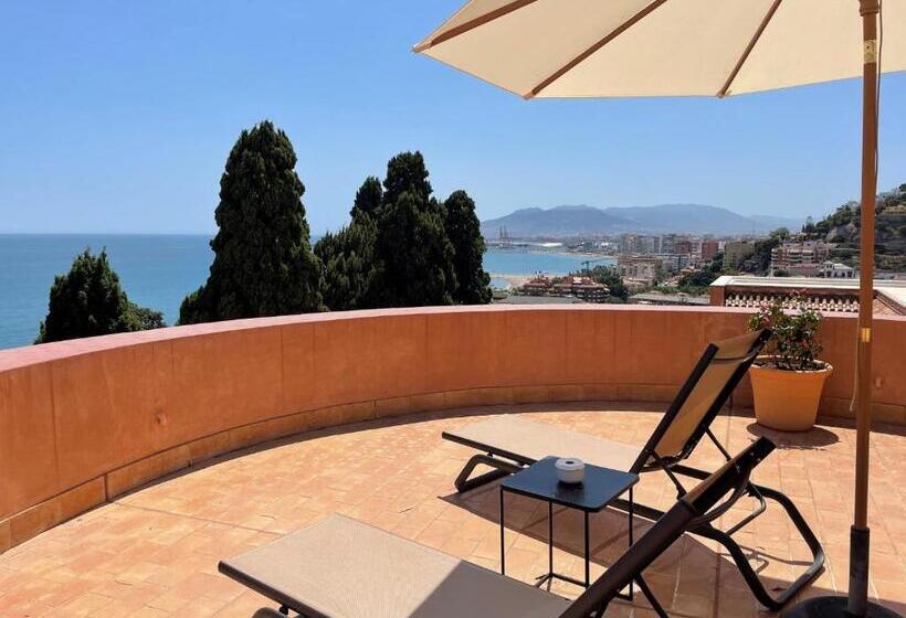 سوئیت جونیور با تراس, Soho Boutique Castillo De Santa Catalina   Adults Recommended