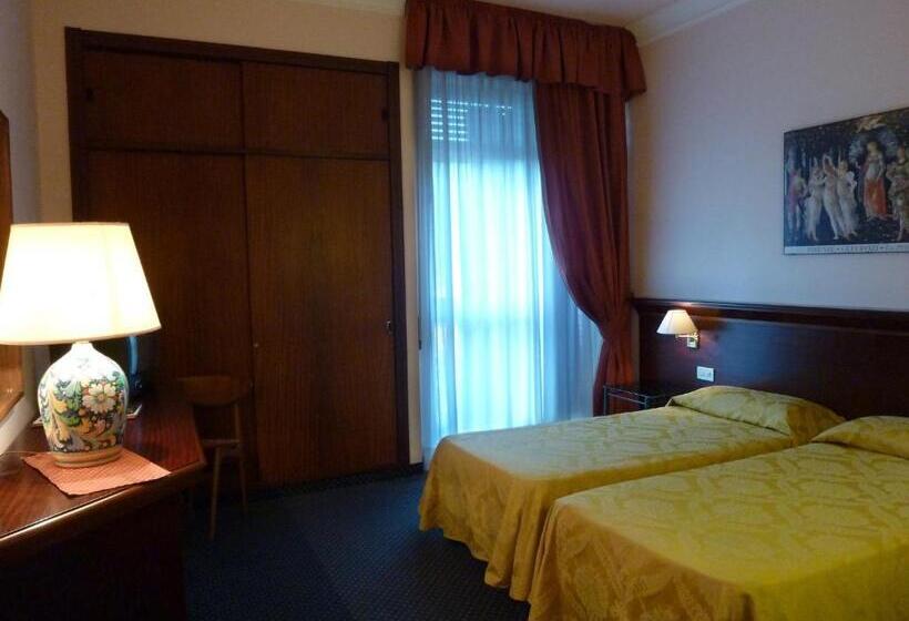 Номер Стандарт с Балконом, Torretta