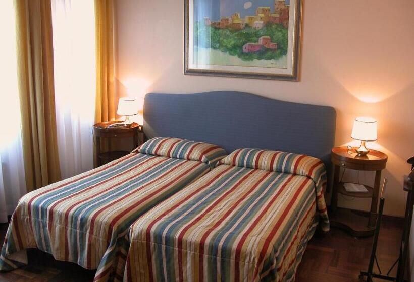 חדר בסיסי, Torretta