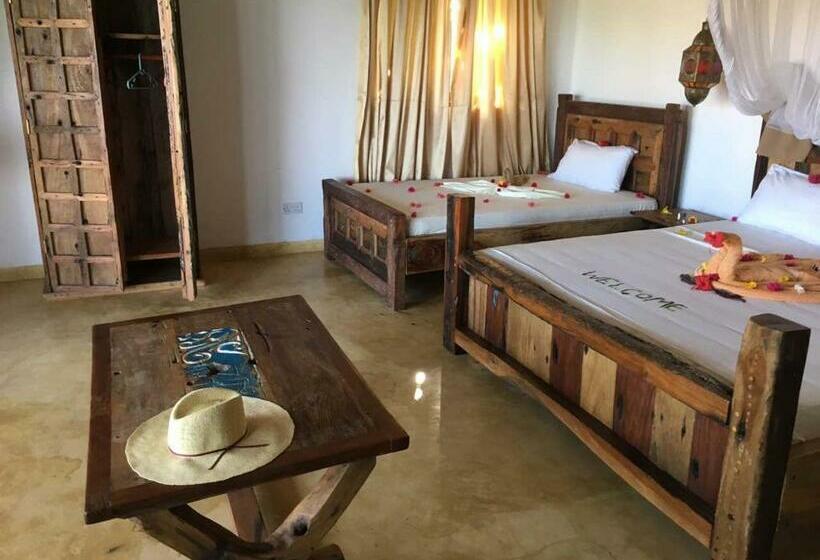 标准工作室带阳台, White Sands