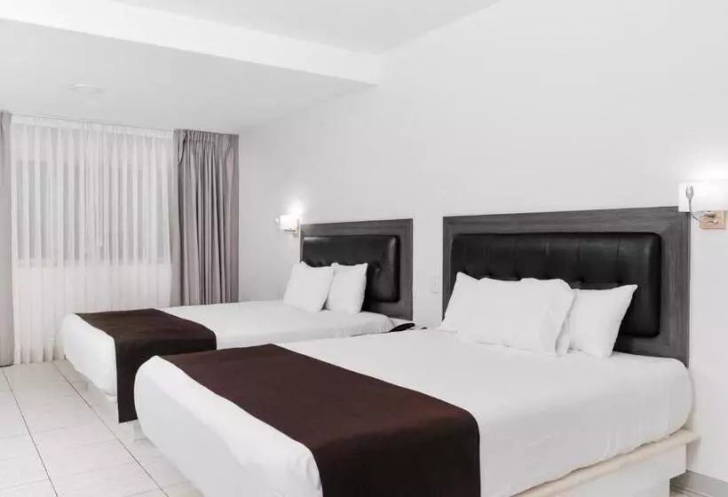 اتاق استاندارد سه نفره, Costa Del Sol Wyndham Tumbes