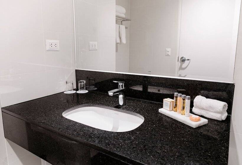 اتاق سوپریور, Costa Del Sol Wyndham Tumbes