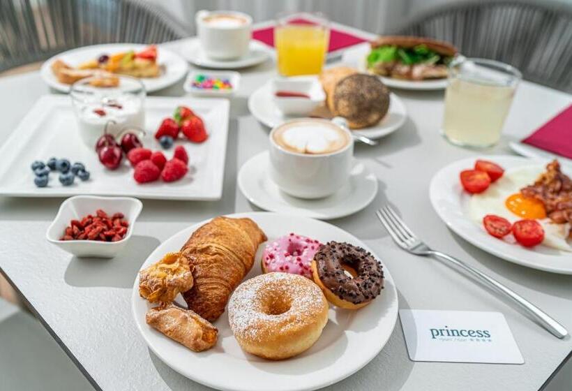 带露台的小型套房, Princess Apart