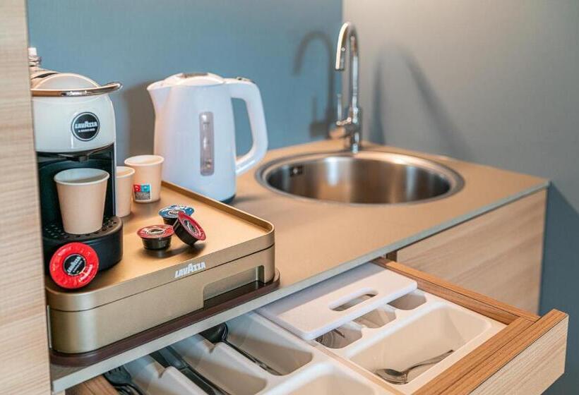 带露台的小型套房, Princess Apart