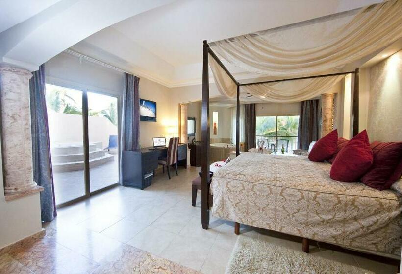 Полулюкс с Гидромассажем, Majestic Elegance Punta Cana - All Inclusive