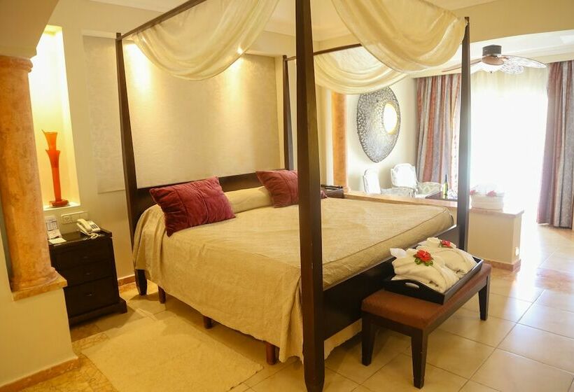 Полулюкс с Гидромассажем, Majestic Elegance Punta Cana - All Inclusive