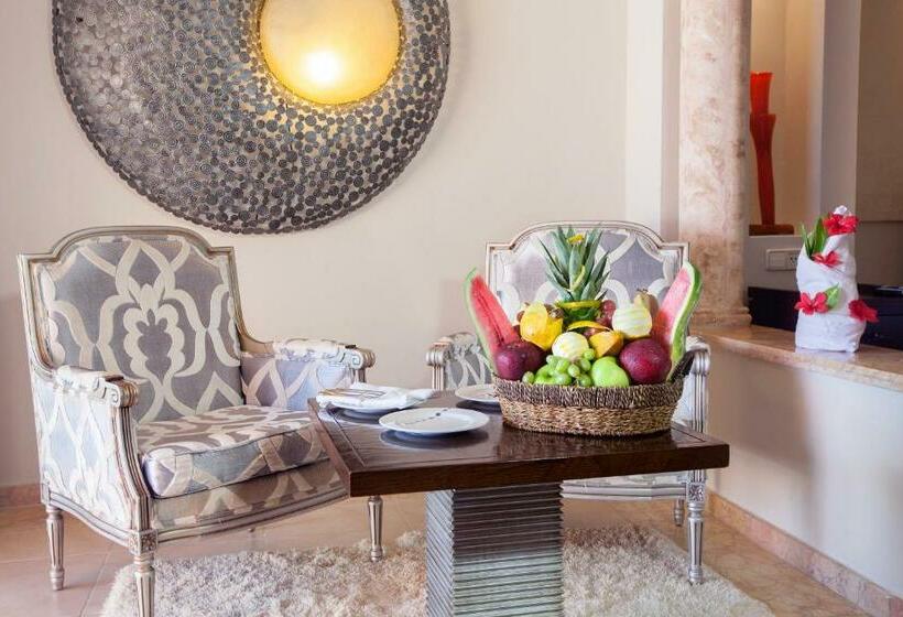 Полулюкс, Majestic Elegance Punta Cana - All Inclusive