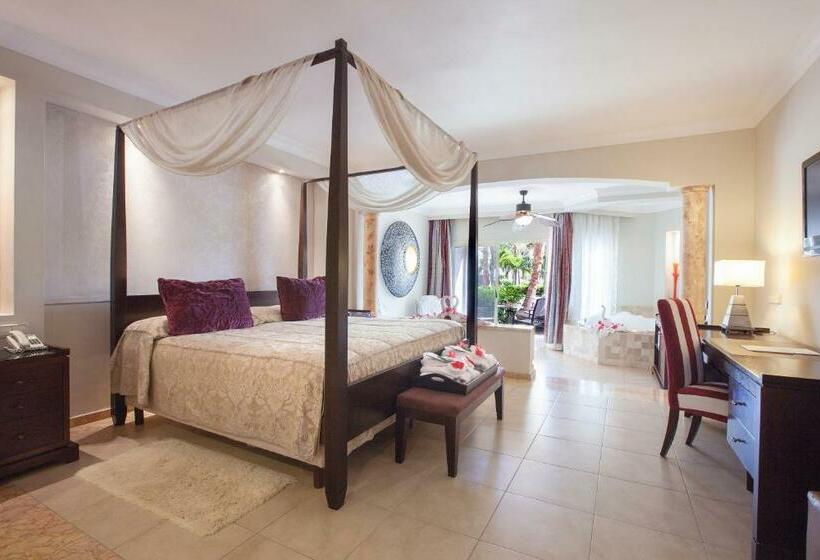 Полулюкс, Majestic Elegance Punta Cana - All Inclusive