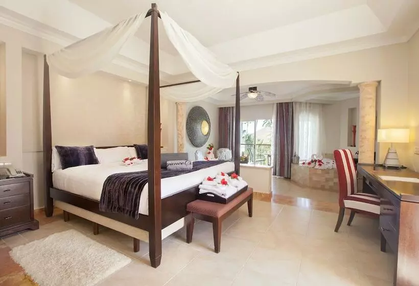 سوییت جونیور کلاب, Majestic Elegance Punta Cana - All Inclusive