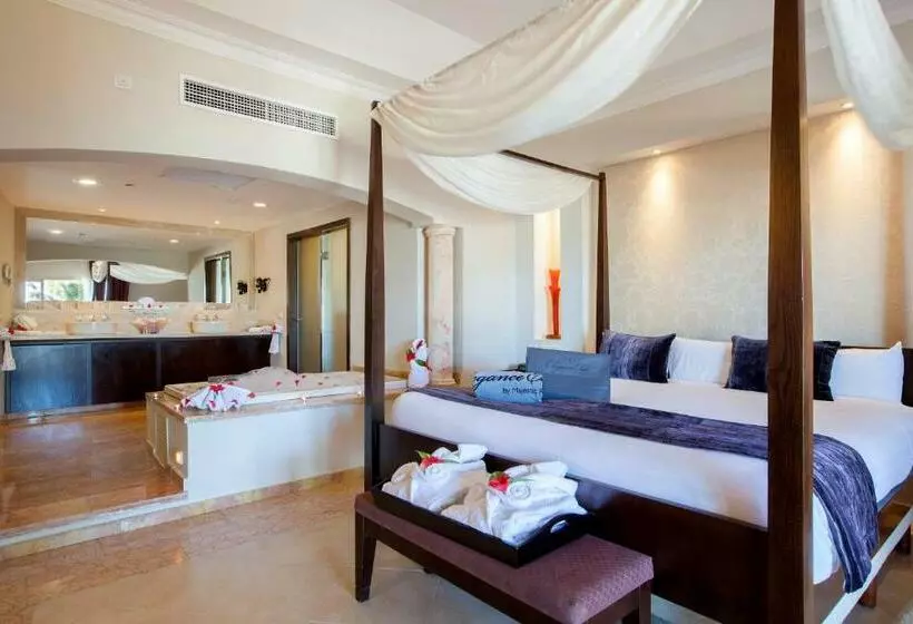 سوئیت کلوب با چشمانداز دریا, Majestic Elegance Punta Cana - All Inclusive