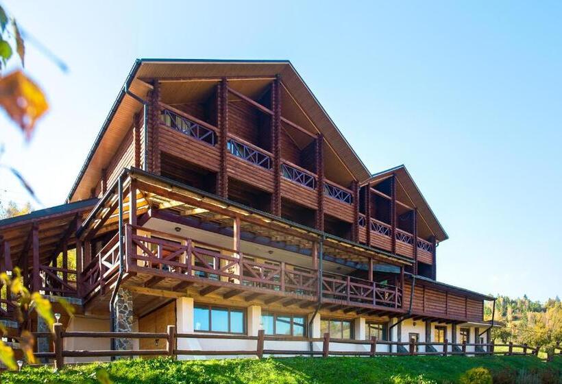 חדר משפחתי, Georgiy