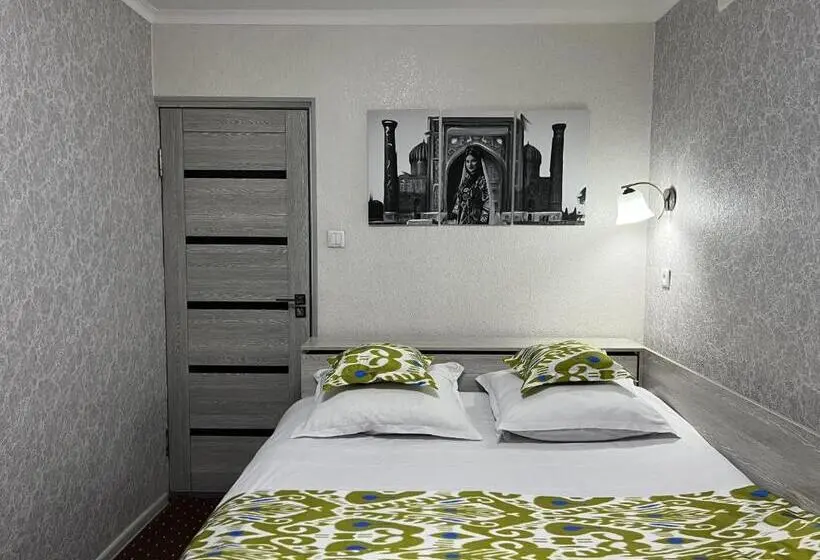 آپارتمان 1 خوابه, Status House