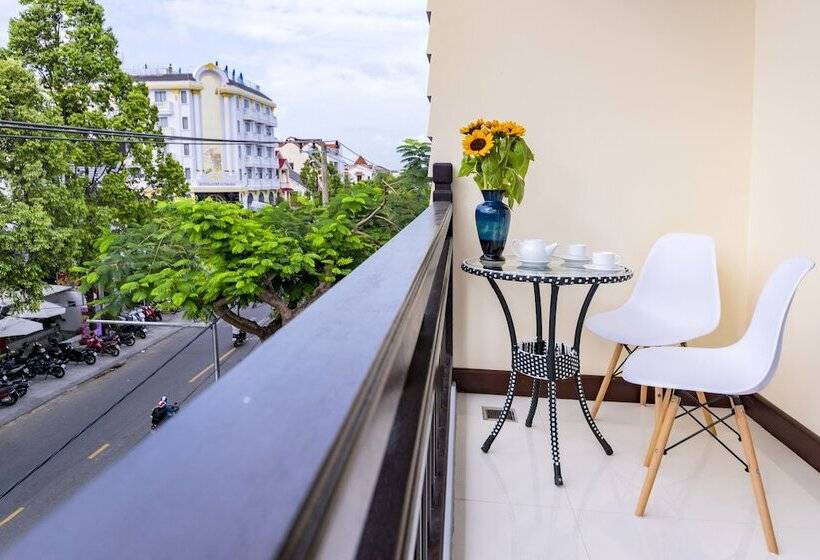 اتاق استاندارد با چشم‌انداز شهر, Green Hill