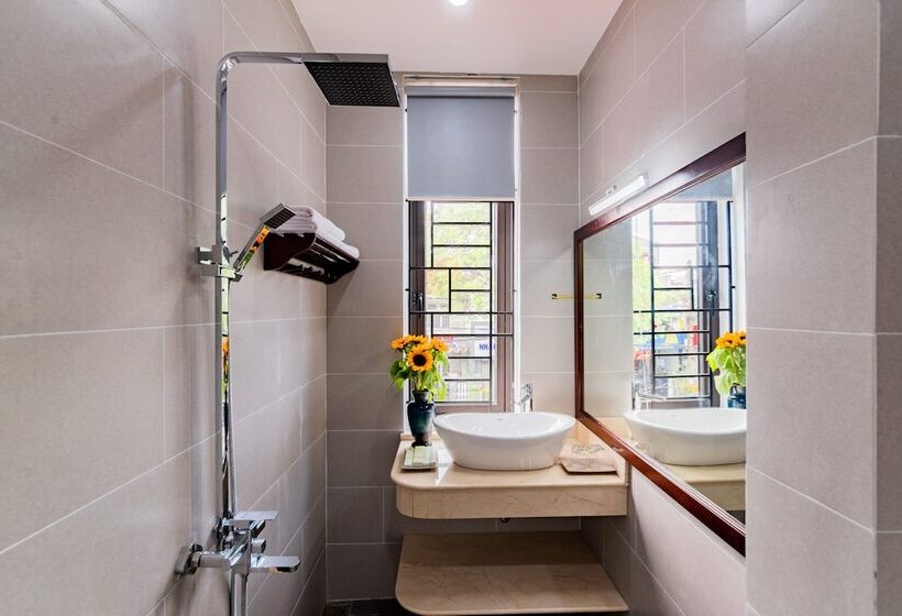 اتاق استاندارد با چشم‌انداز شهر, Green Hill