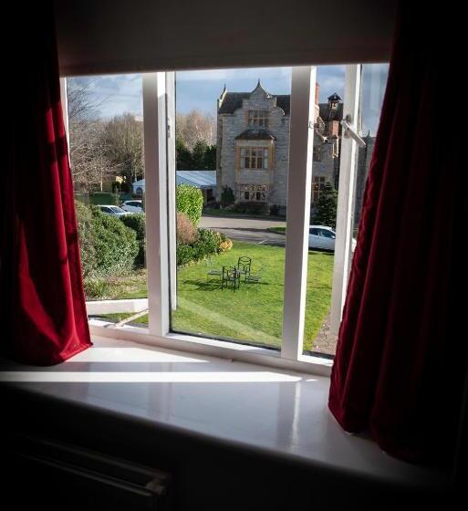 标准间, Karma Salford Hall